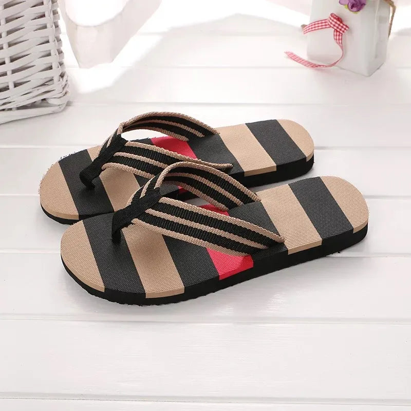 Sandália masculina de verão com cores misturadas, chinelo masculino, chinelo interior e exterior, sapato de praia casual para homem, novo