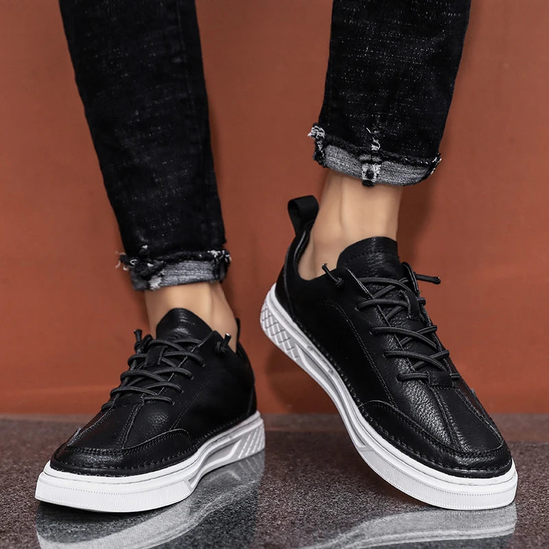 Sapatilhas Style de couro genuíno masculinas, sapatos preto e branco, sapatilhas simples, design de moda, novo