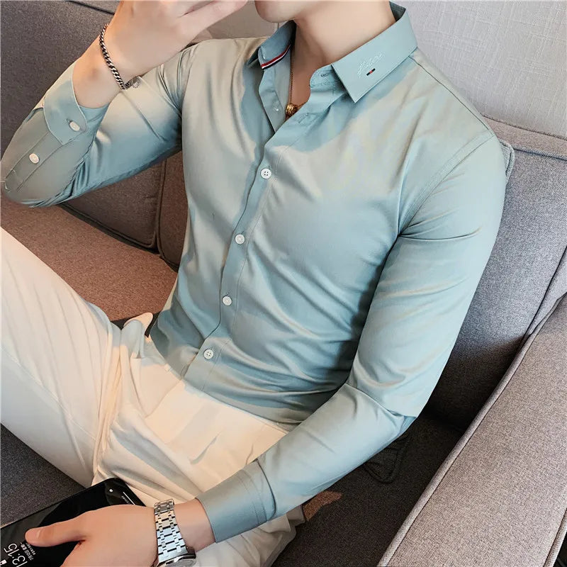 Camisa de manga comprida masculina,macia anti-rugas,elástica, slim fit, monocromática, estilo britânico, casual.